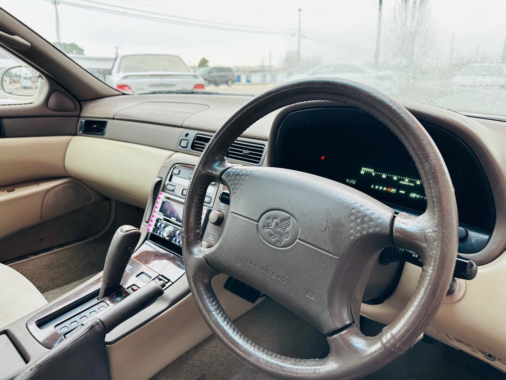 1998 Toyota Soarer Image 8