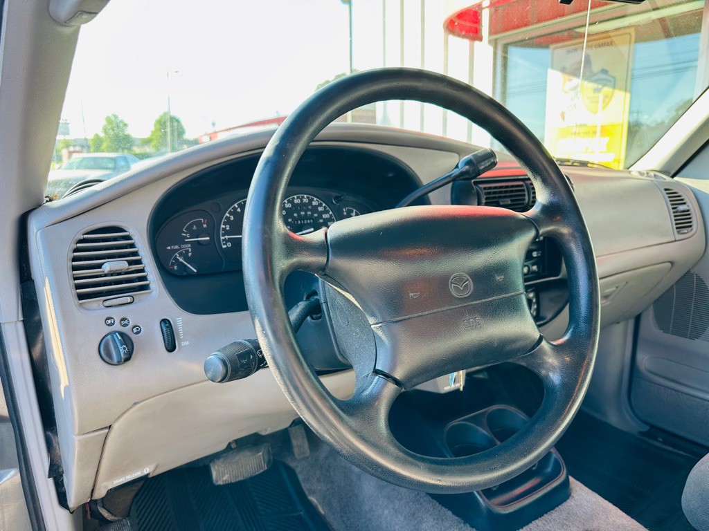 1998 Mazda B-Series Image 8