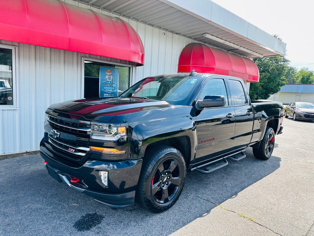 2017 Chevrolet Silverado 1500 Image 1