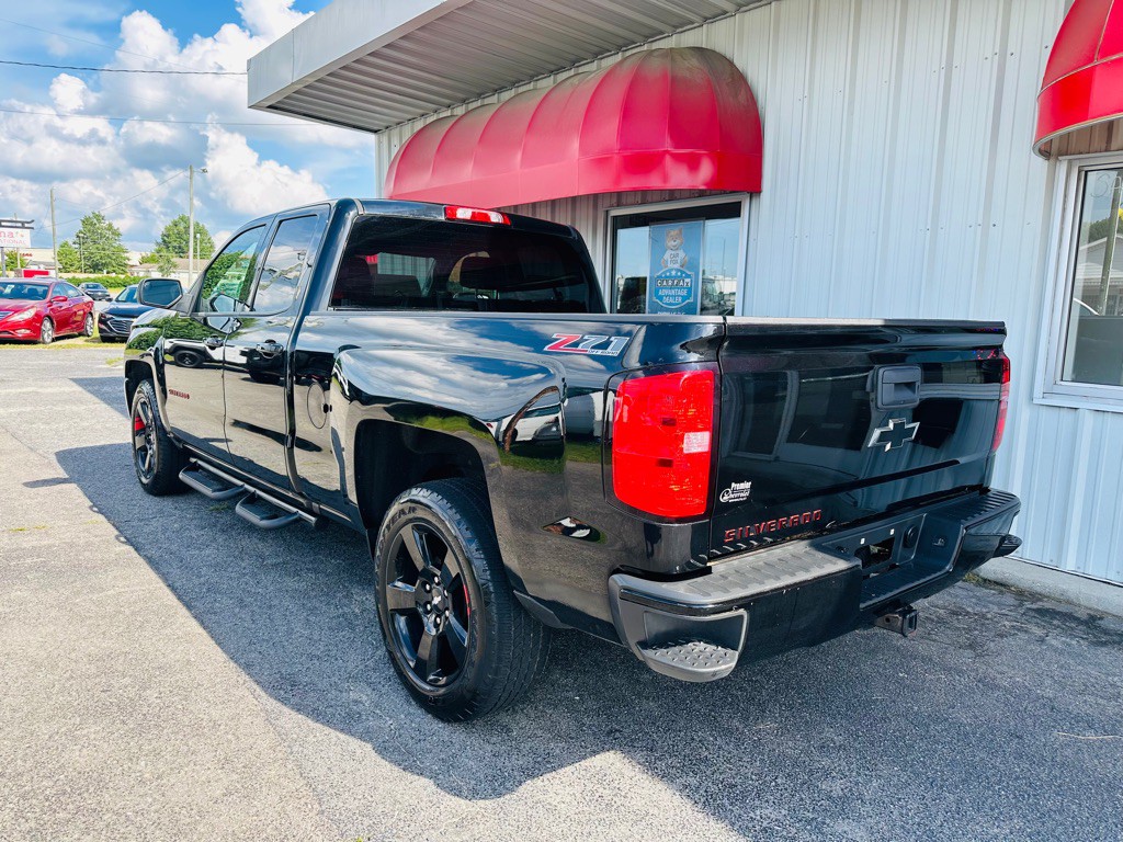 2017 Chevrolet Silverado 1500 Image 4