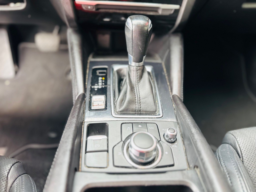 2017 Mazda Mazda6 Image 12