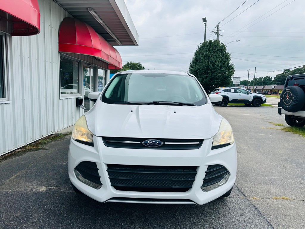 2016 Ford Escape Image 2