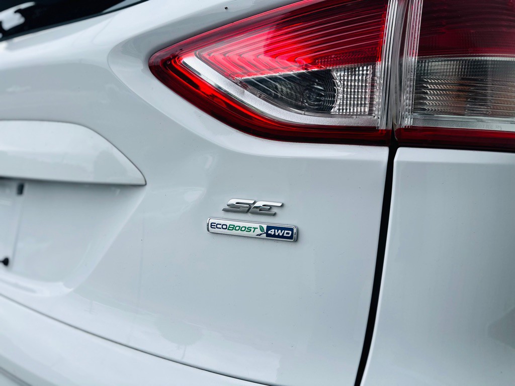2016 Ford Escape Image 11