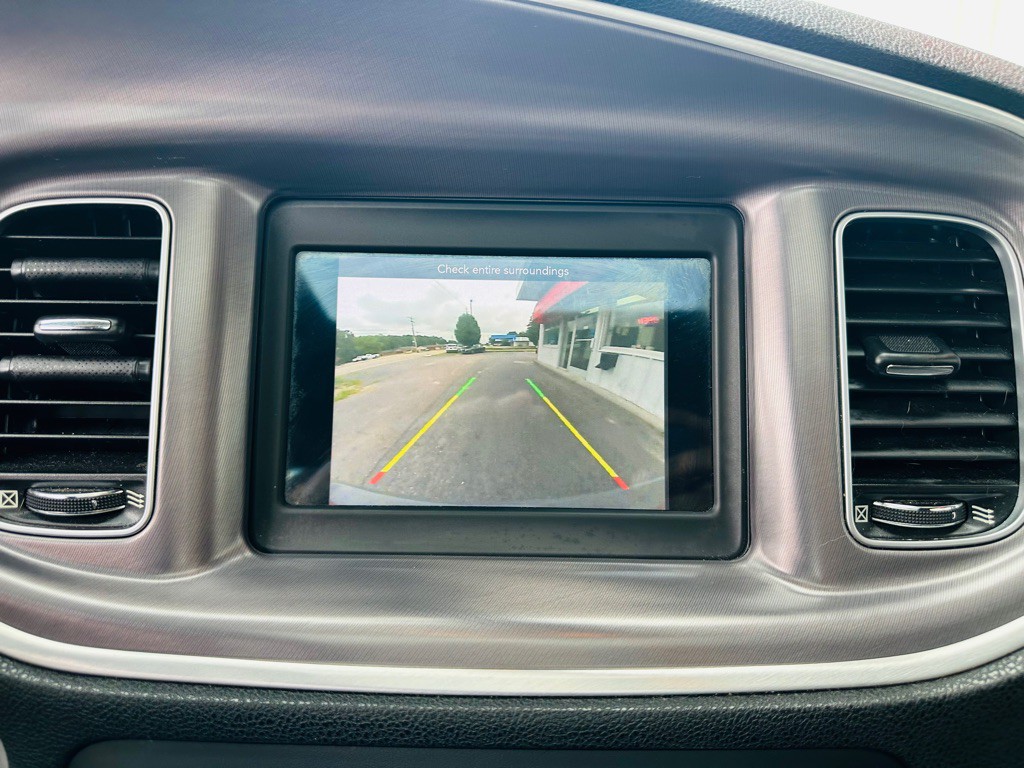 2019 Dodge Charger Image 12