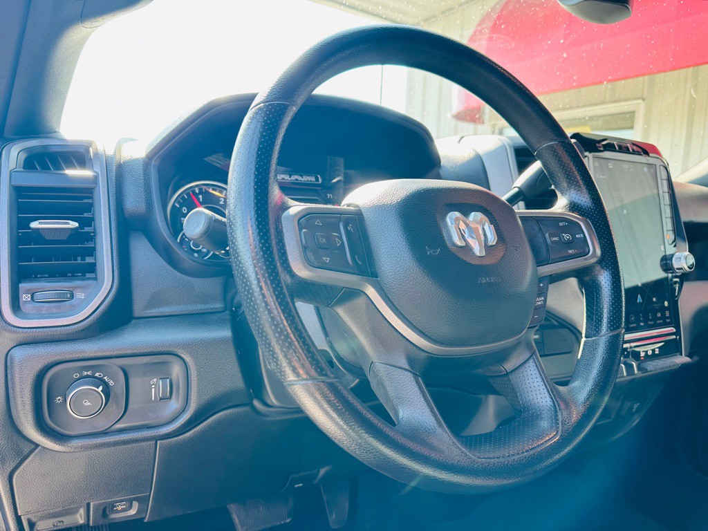 2023 RAM 3500 Image 13