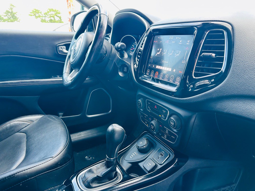 2021 Jeep Compass Image 9