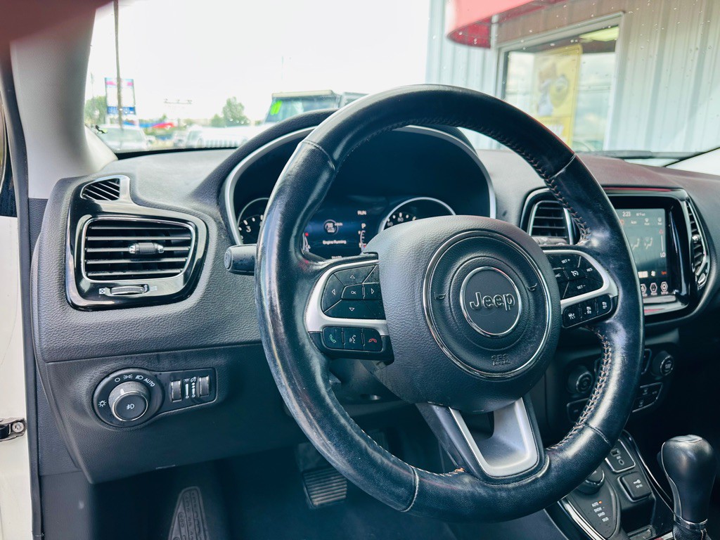 2021 Jeep Compass Image 12