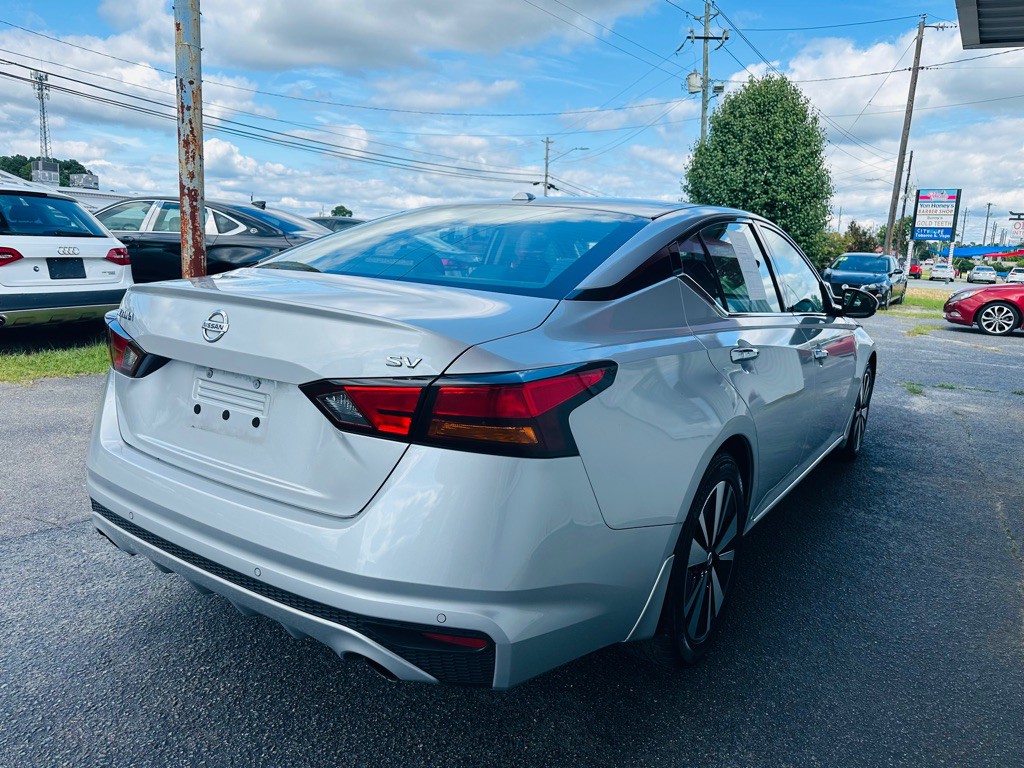 2019 Nissan Altima Image 6