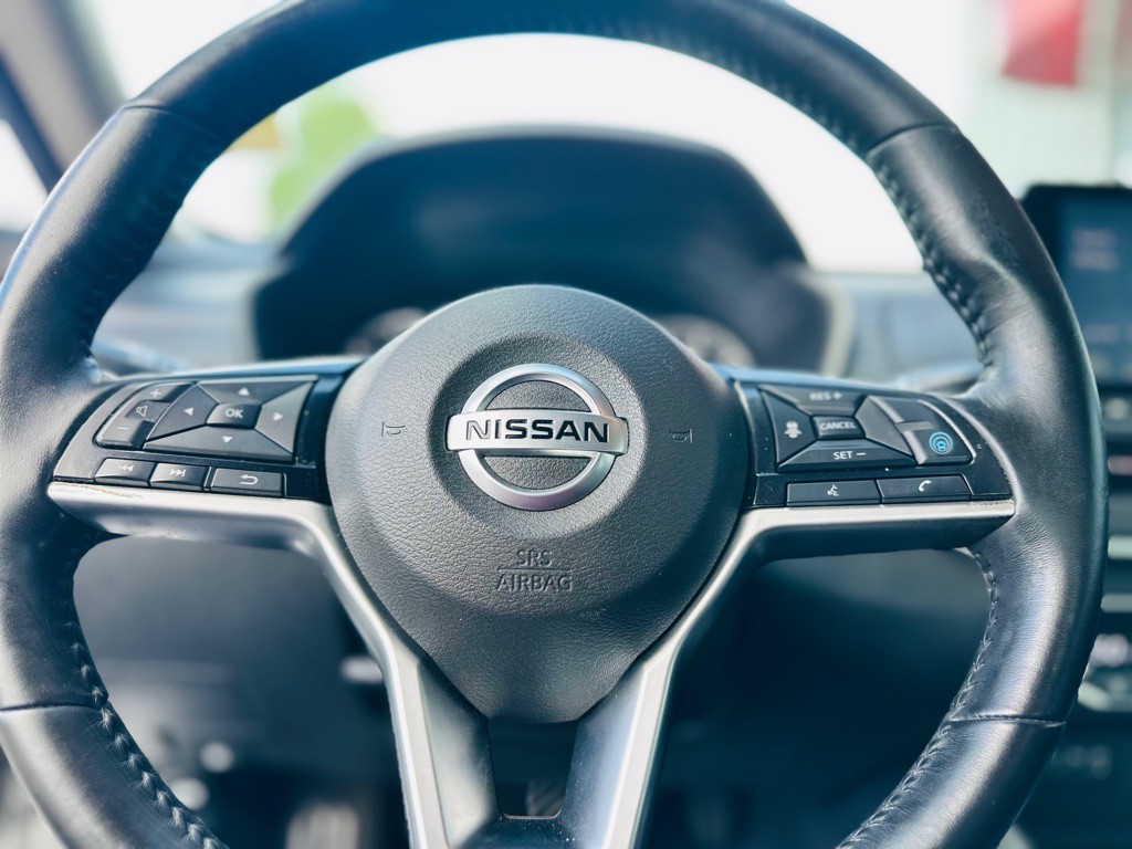 2019 Nissan Altima Image 13