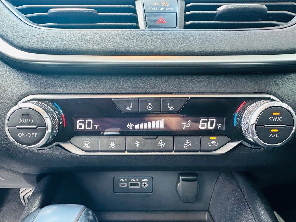 2019 Nissan Altima Image 15
