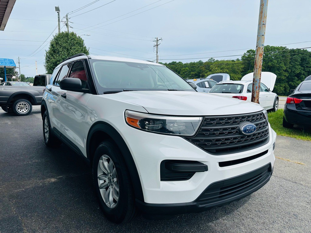 2020 Ford Explorer Image 3