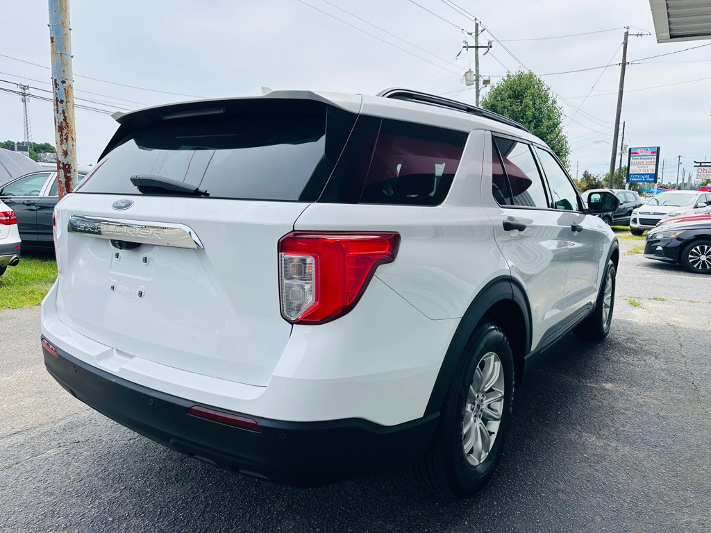 2020 Ford Explorer Image 6