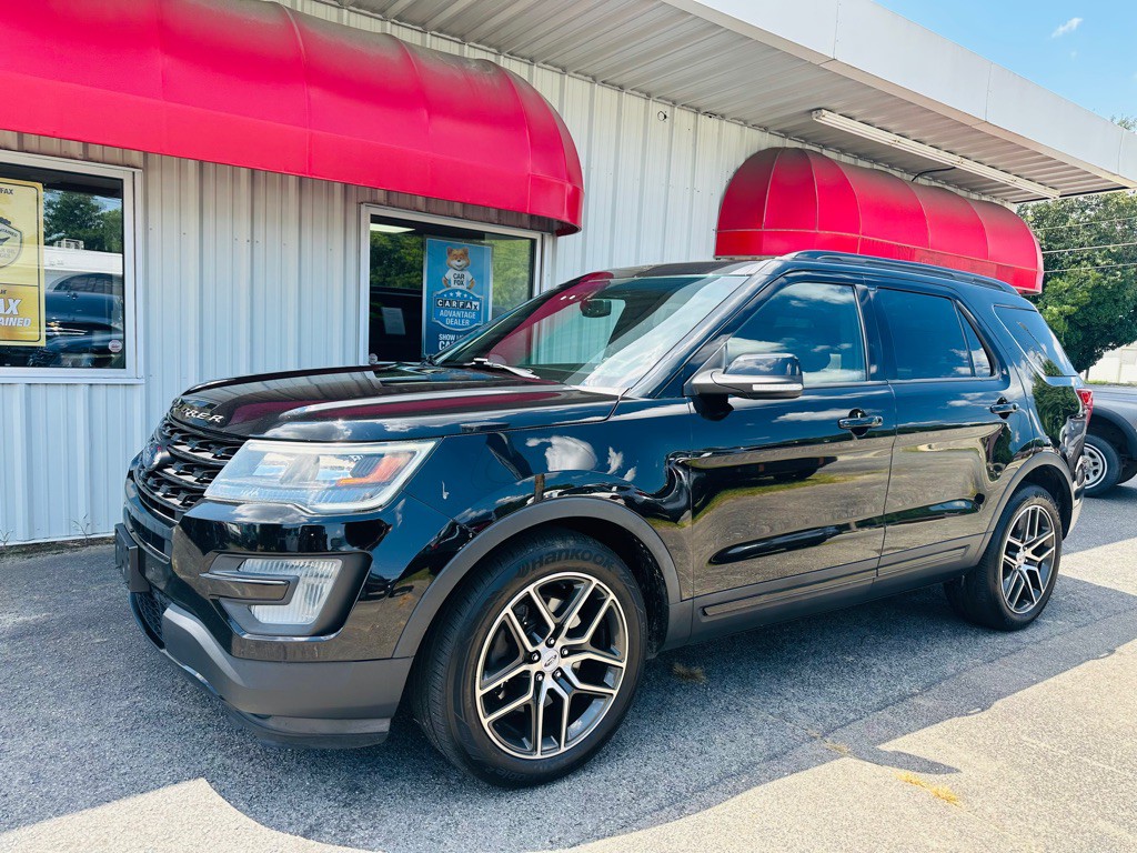 2017 Ford Explorer Image 1