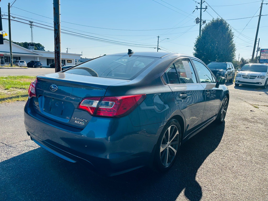 2016 Subaru Legacy Image 6