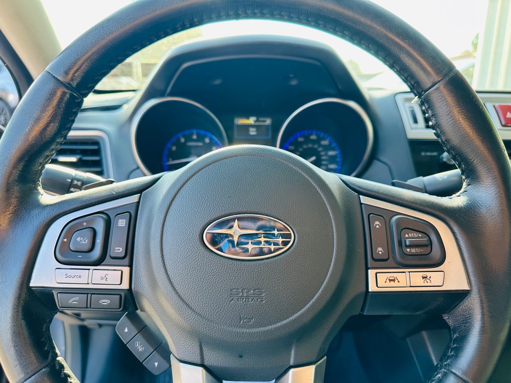 2016 Subaru Legacy Image 15
