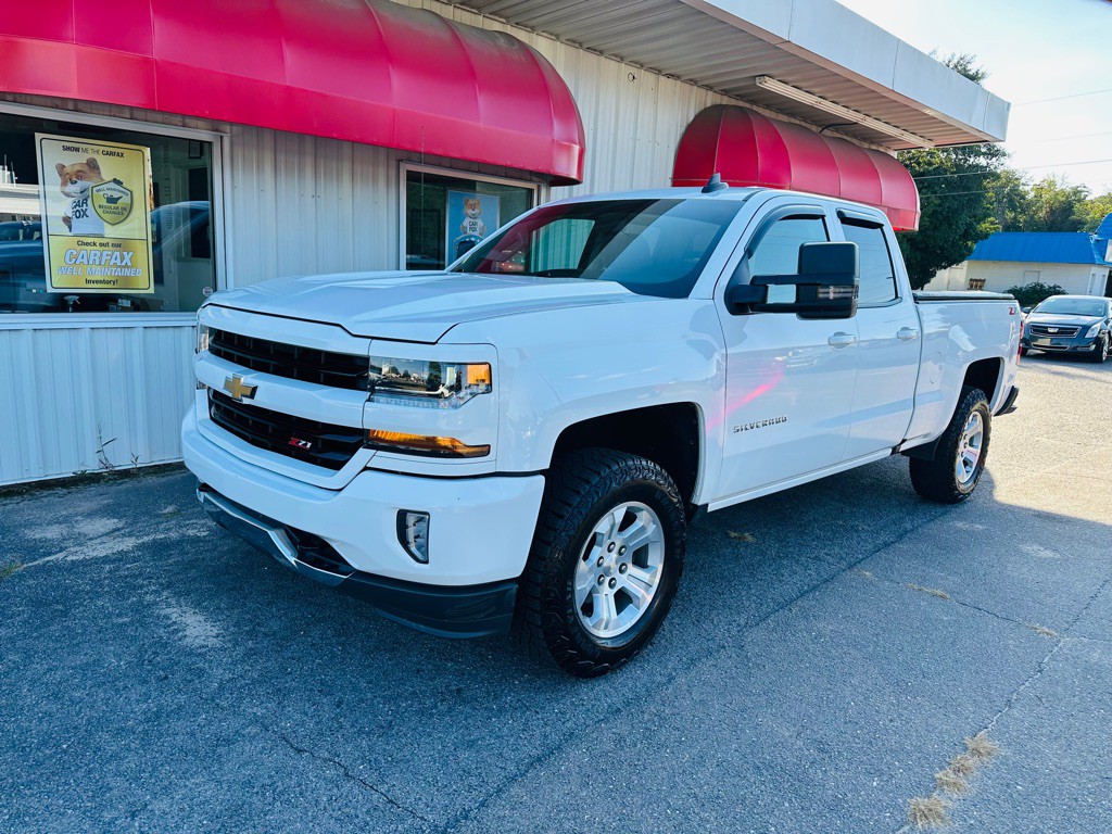 2019 Chevrolet Silverado 1500 Image 1