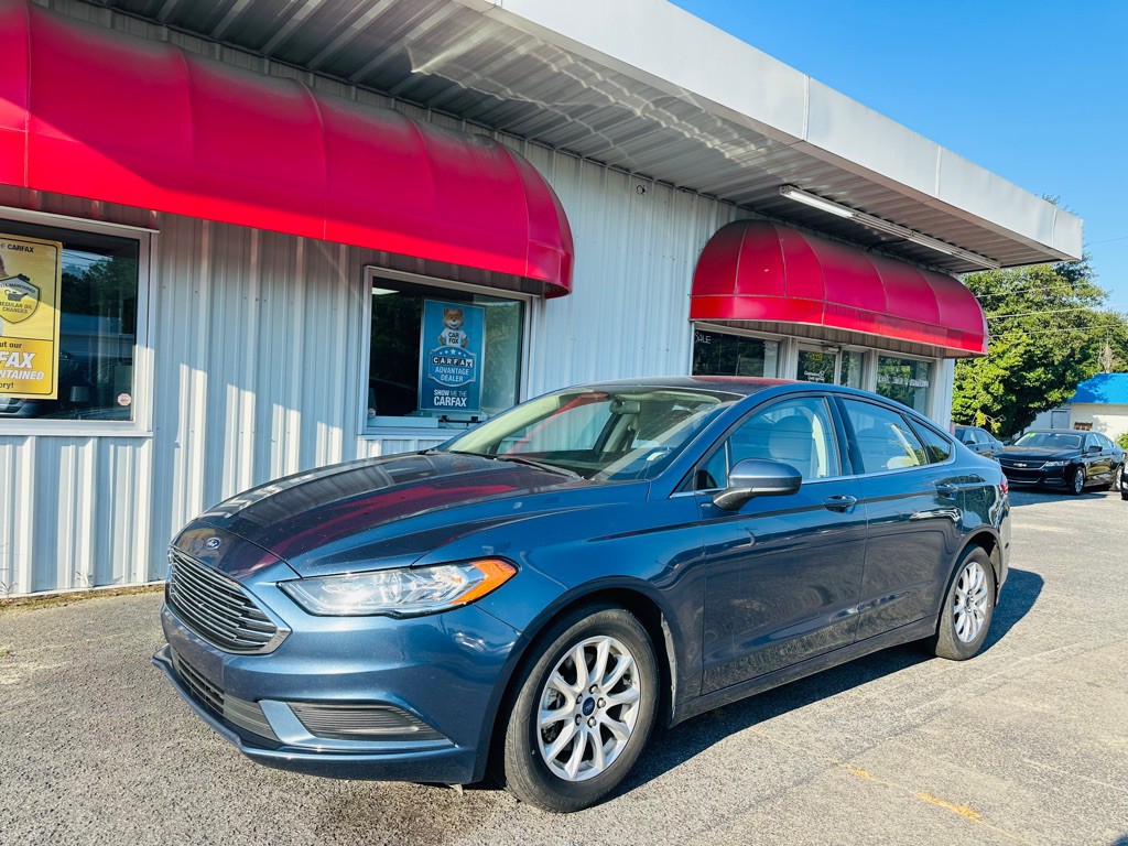 2018 Ford Fusion Image 1