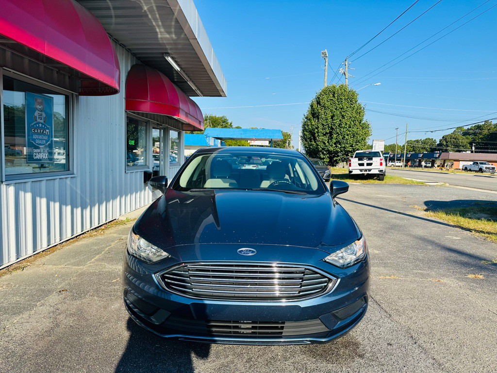 2018 Ford Fusion Image 2