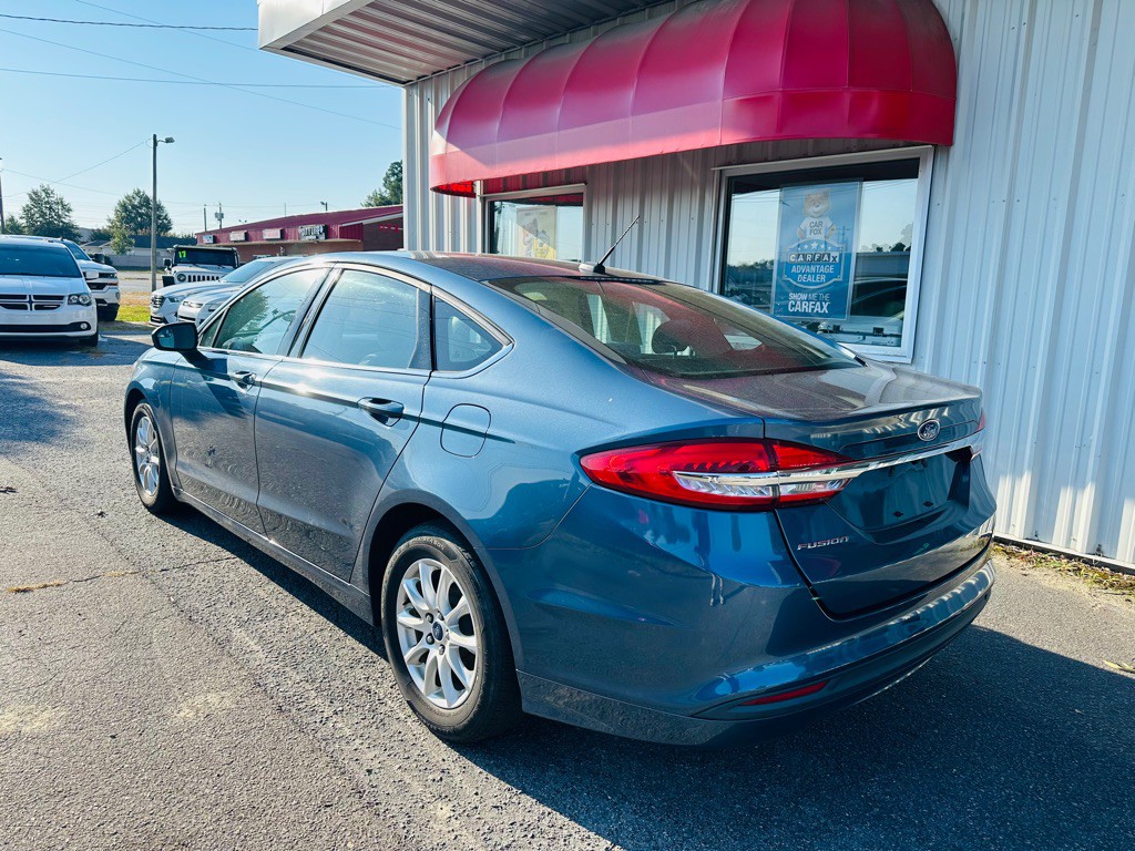 2018 Ford Fusion Image 4