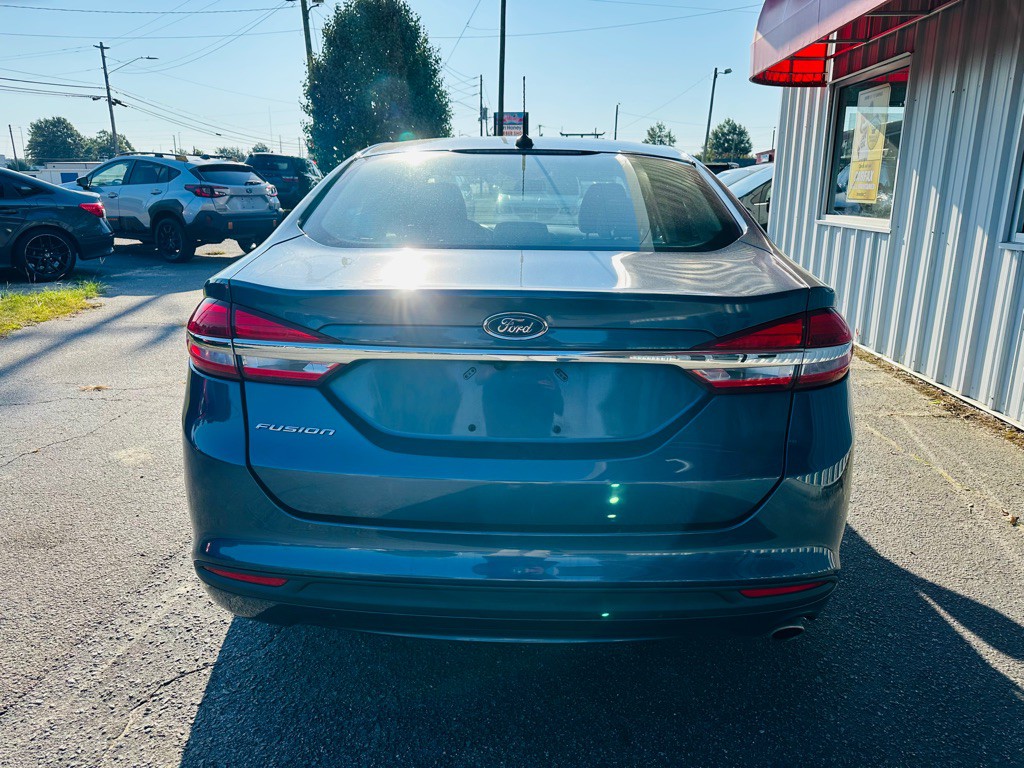 2018 Ford Fusion Image 5