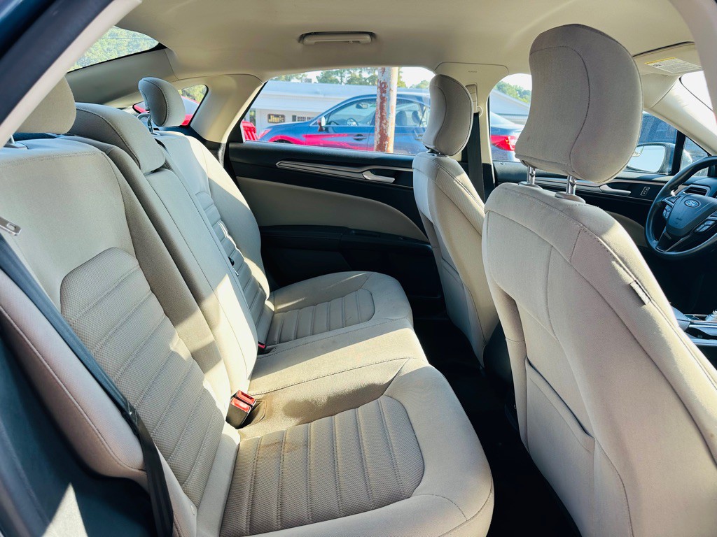 2018 Ford Fusion Image 7
