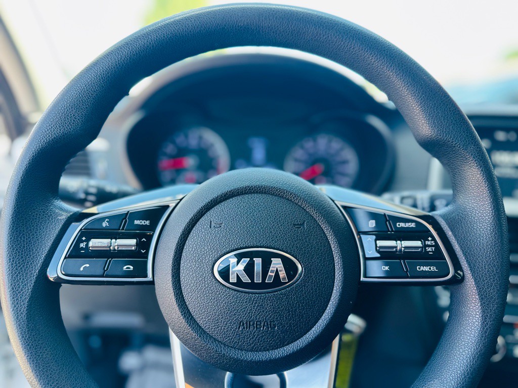 2019 Kia Optima Image 13