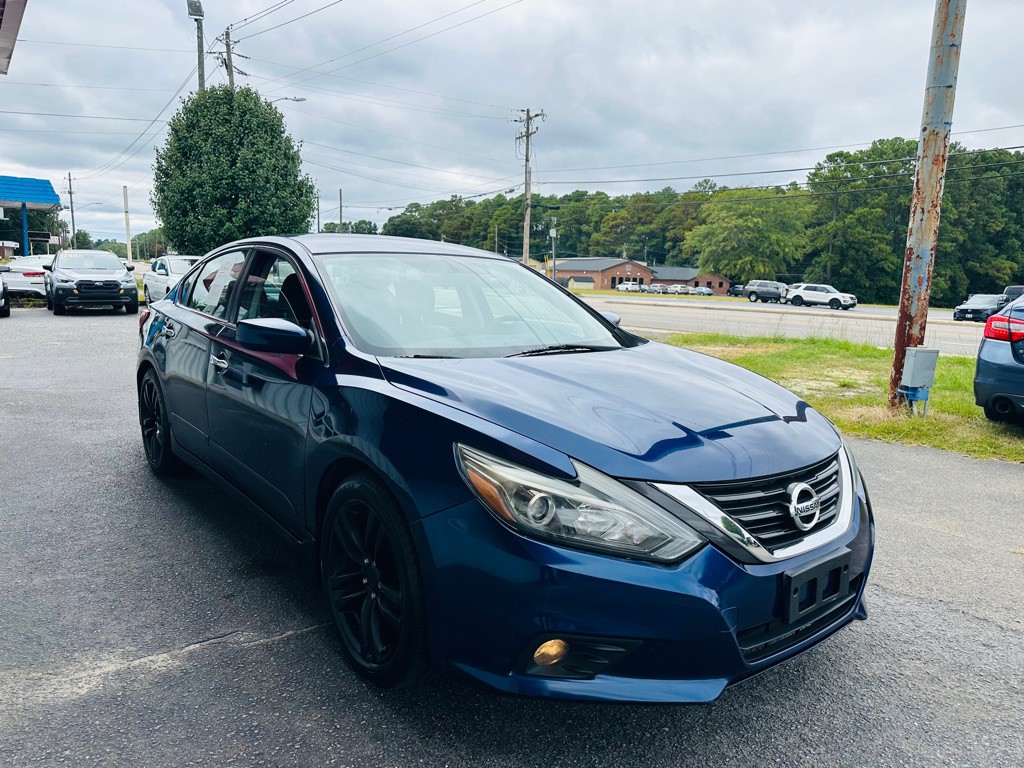 2016 Nissan Altima Image 3