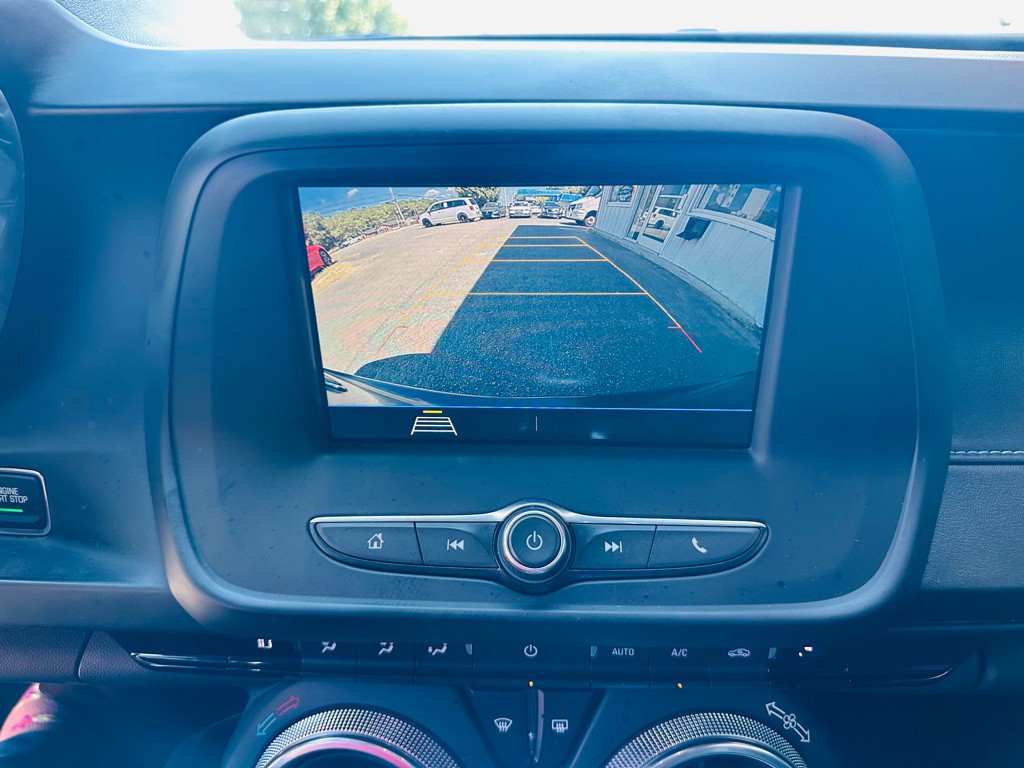 2019 Chevrolet Camaro Image 12