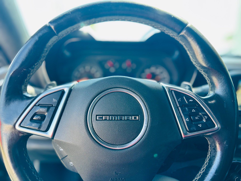 2019 Chevrolet Camaro Image 13