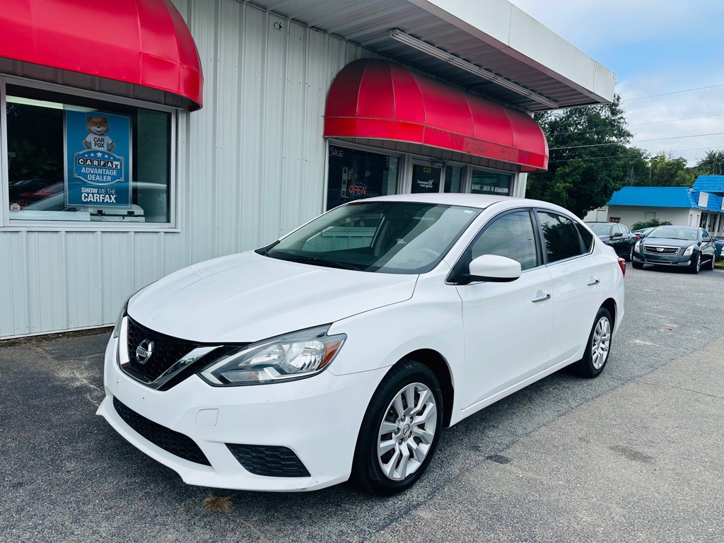 2017 Nissan Sentra Image 1