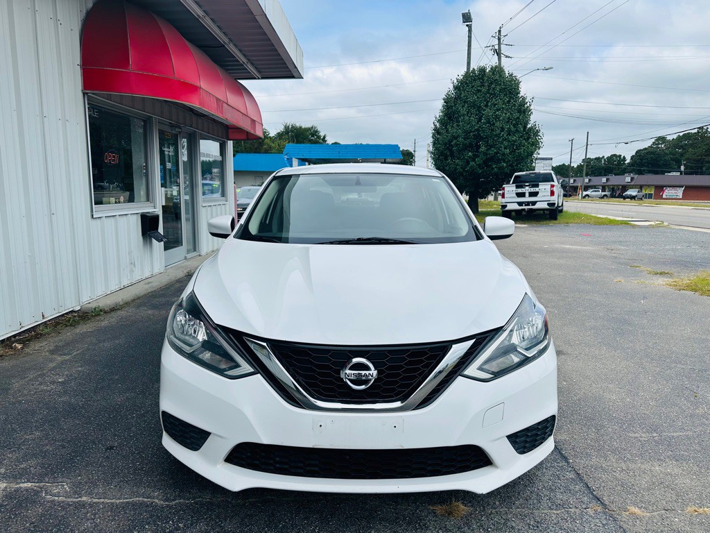 2017 Nissan Sentra Image 2