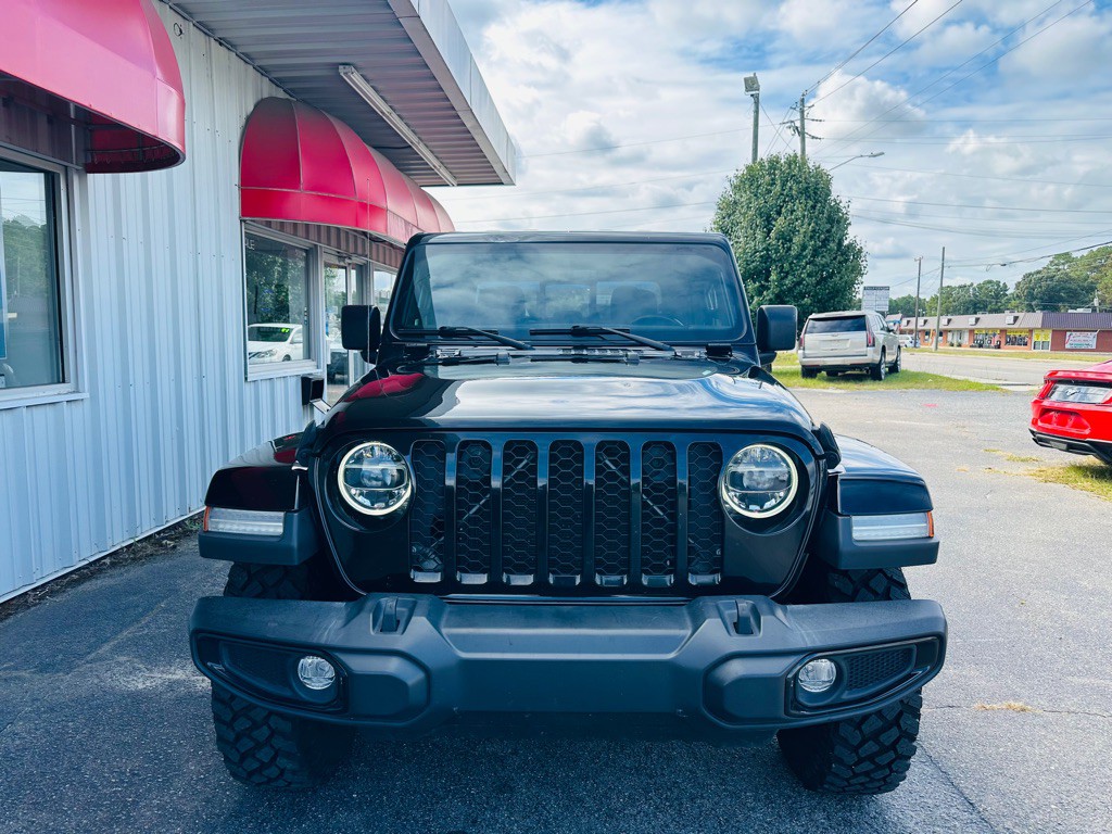 2021 Jeep Gladiator Image 2