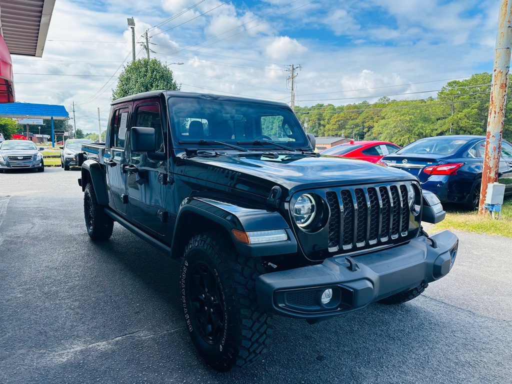 2021 Jeep Gladiator Image 3