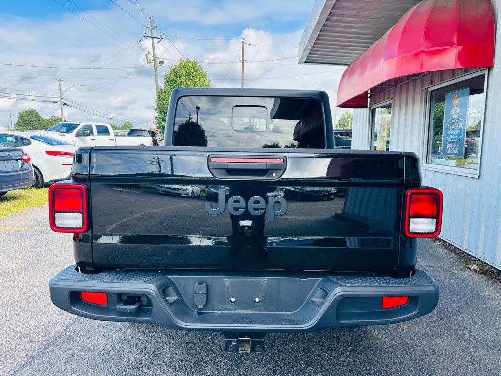 2021 Jeep Gladiator Image 5