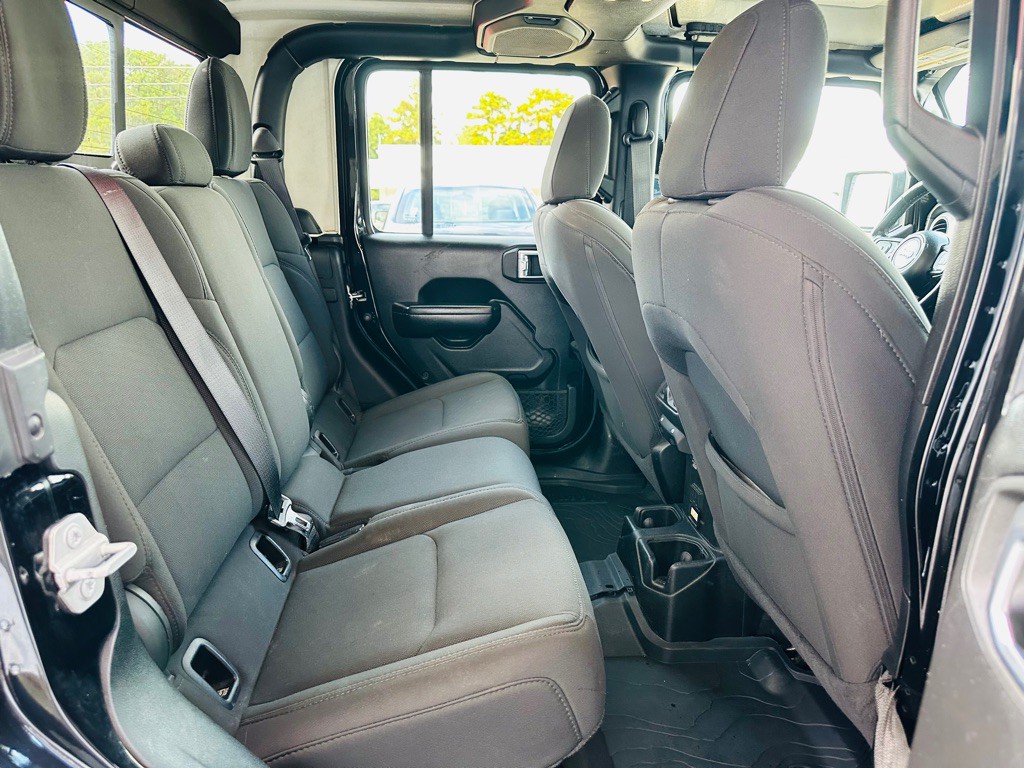 2021 Jeep Gladiator Image 8