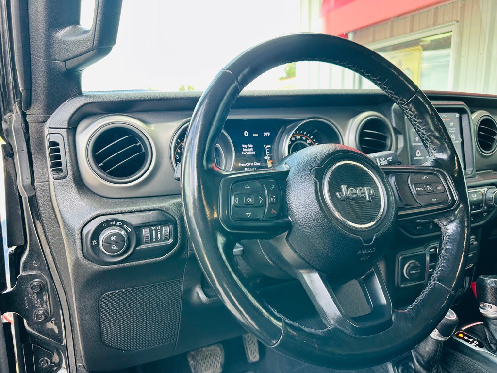 2021 Jeep Gladiator Image 12