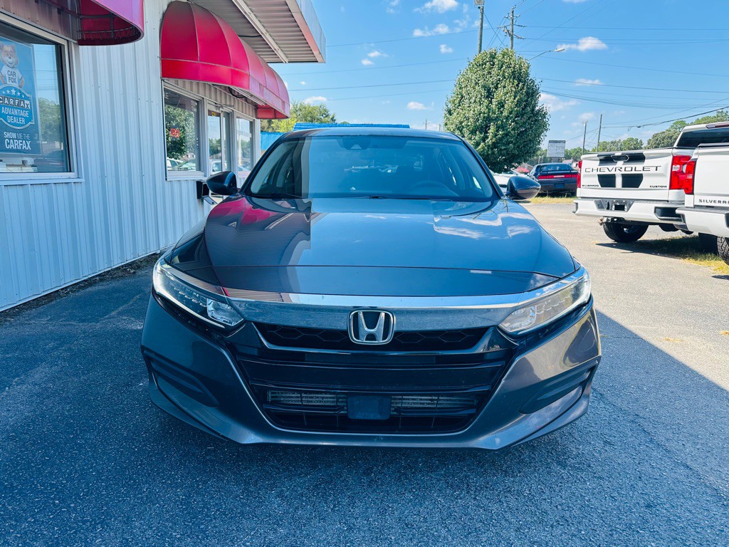 2019 Honda Accord Image 2