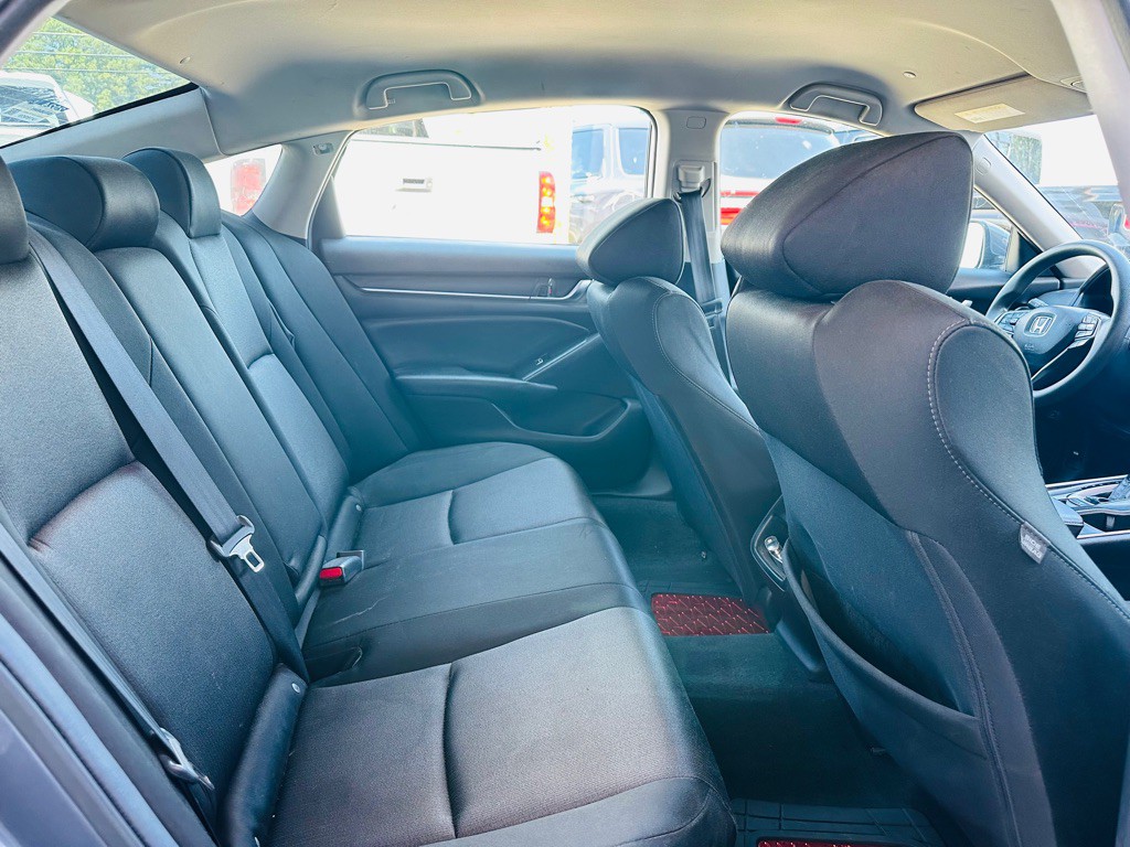 2019 Honda Accord Image 7