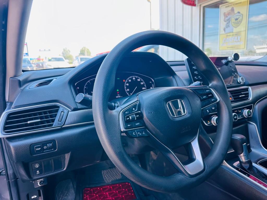 2019 Honda Accord Image 10