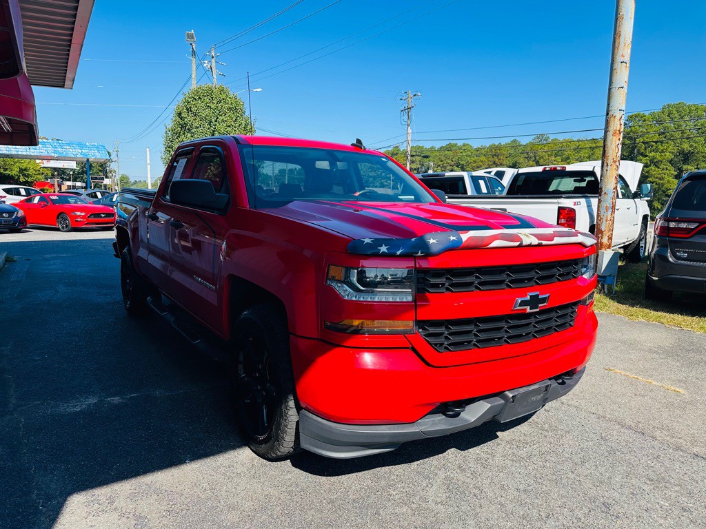 2018 Chevrolet Silverado 1500 Image 3