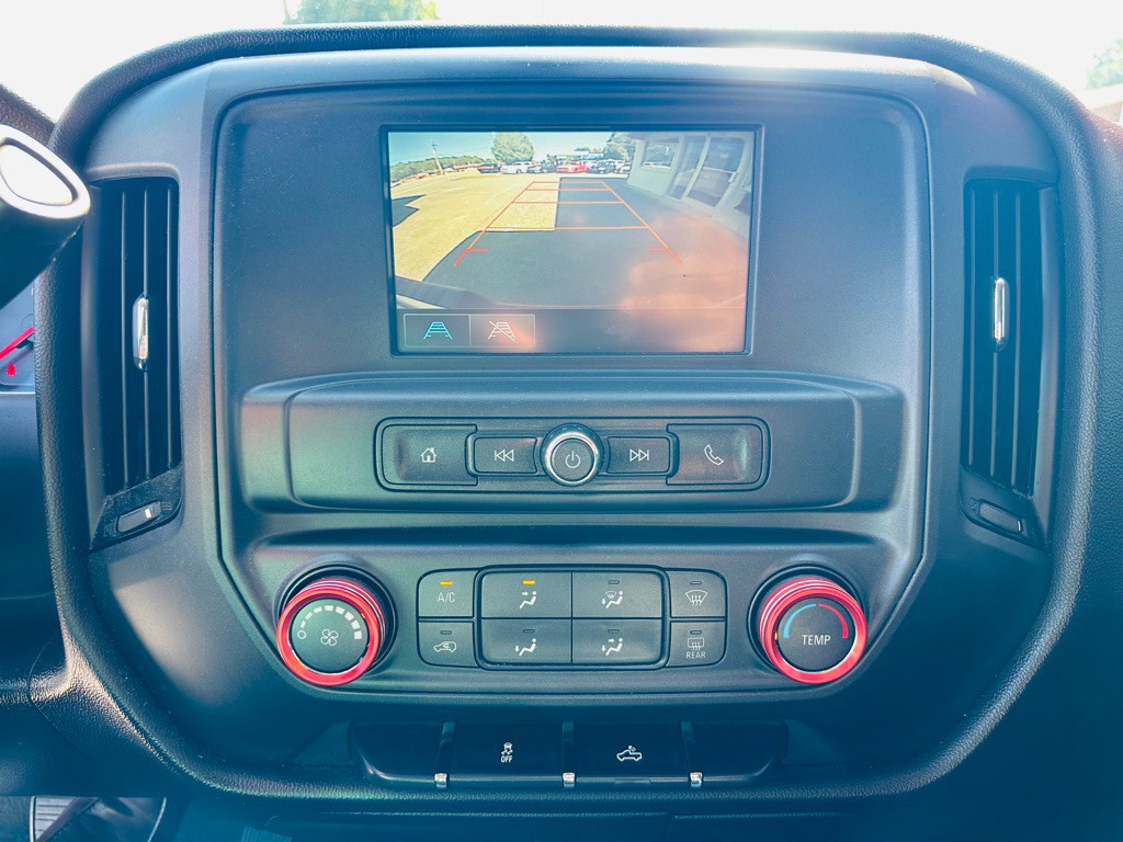 2018 Chevrolet Silverado 1500 Image 12