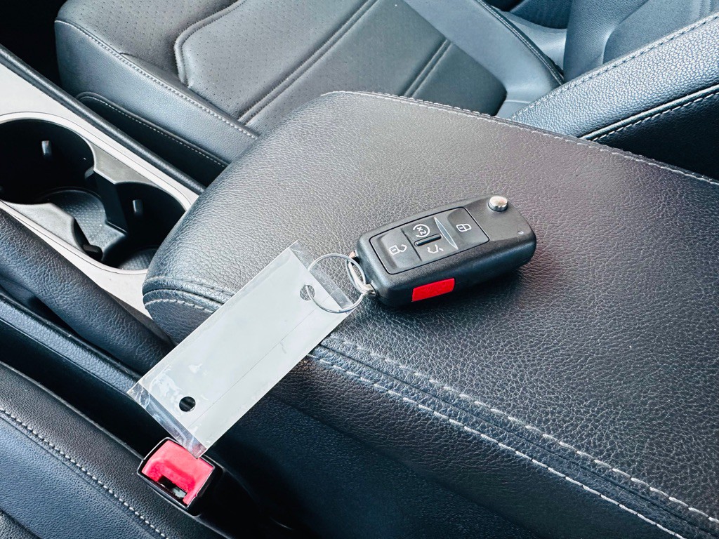 2020 Volkswagen Passat Image 12