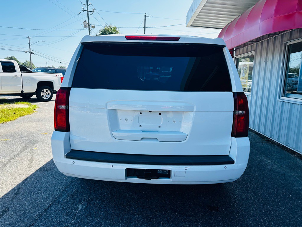2017 Chevrolet Tahoe Image 5