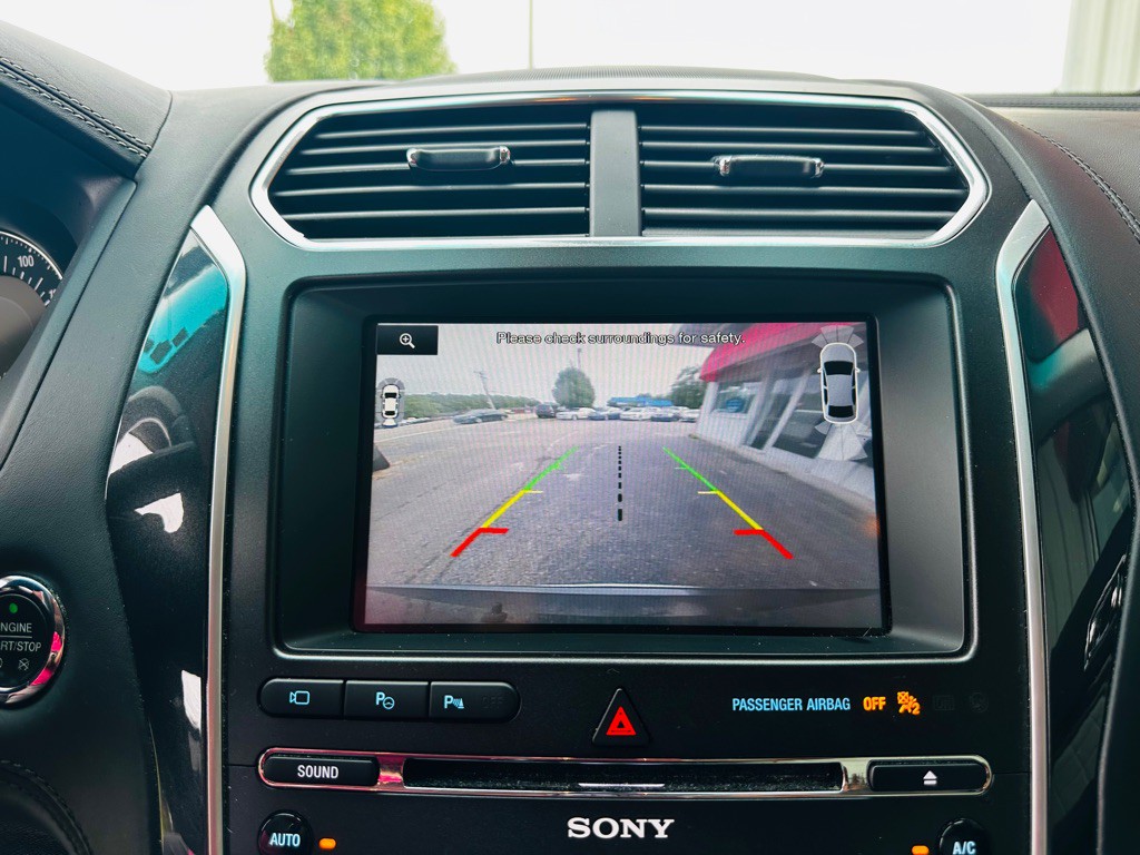 2016 Ford Explorer Image 19