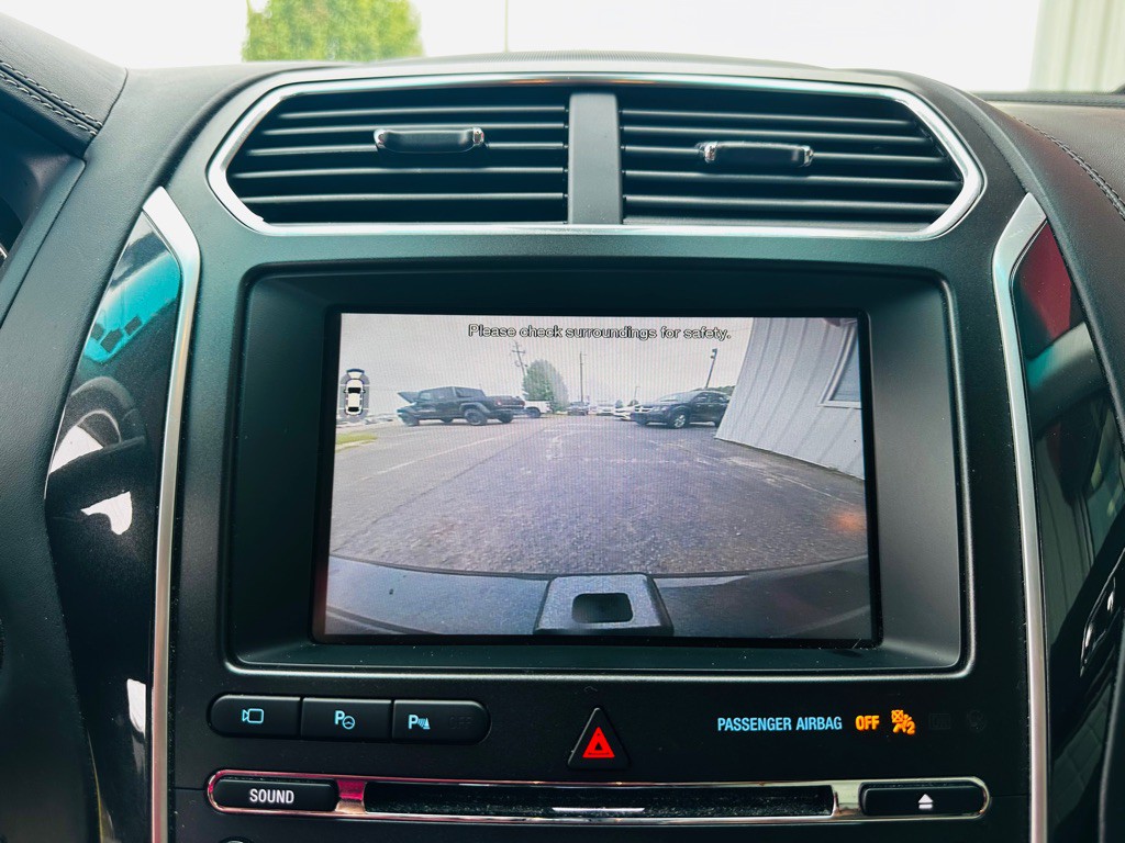 2016 Ford Explorer Image 20