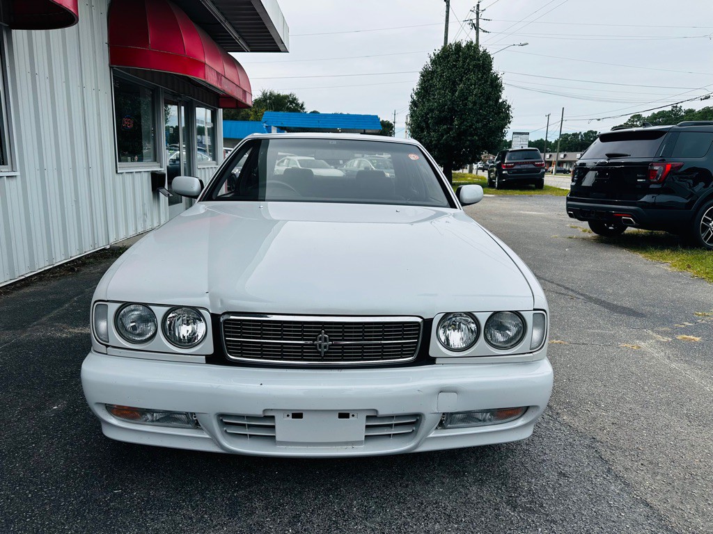 1994 Nissan Cedric Image 2