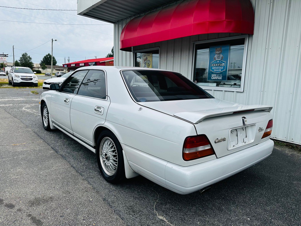 1994 Nissan Cedric Image 4