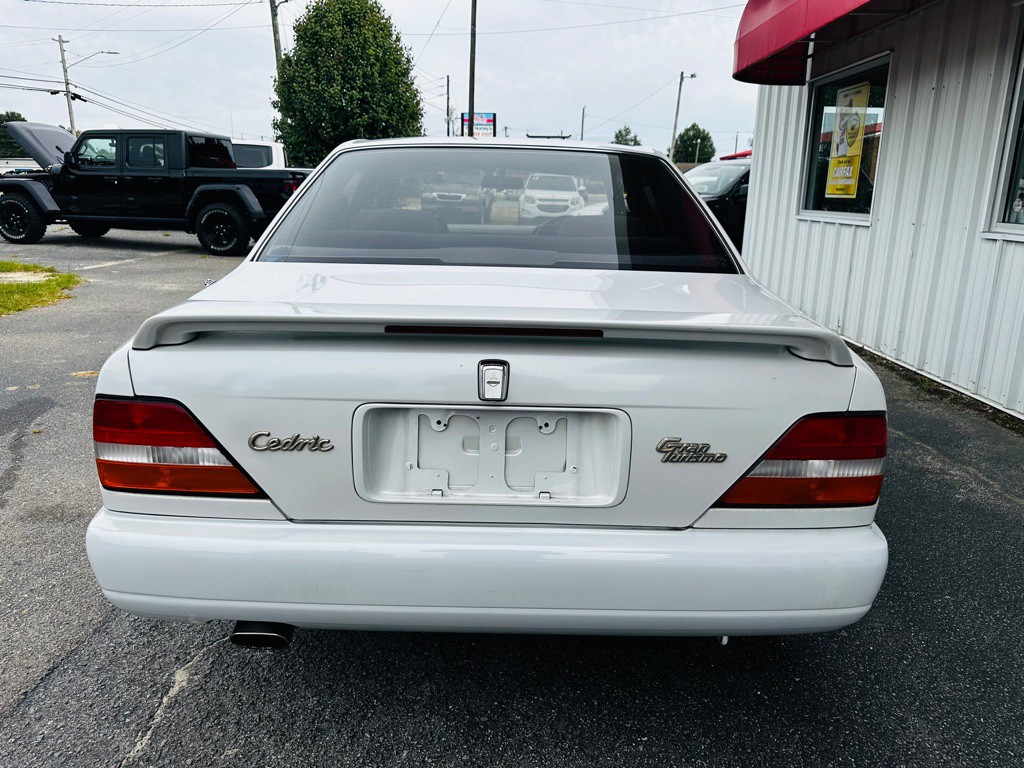1994 Nissan Cedric Image 5