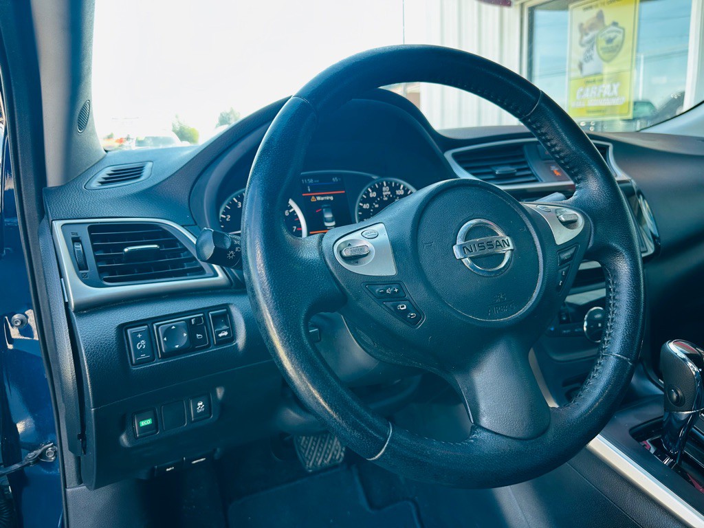 2019 Nissan Sentra Image 10