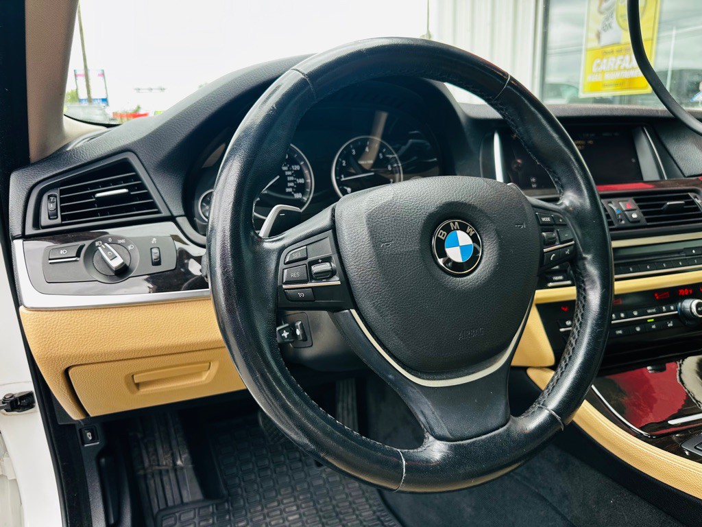 2016 BMW 5 Series Image 13